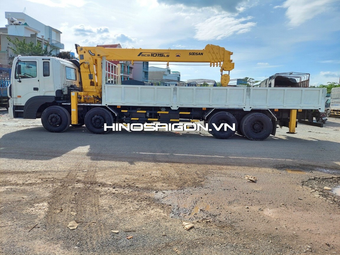 Hyndai HD320 4 Chân Gắn Cẩu Soosan SCS1015LS 12 tấn